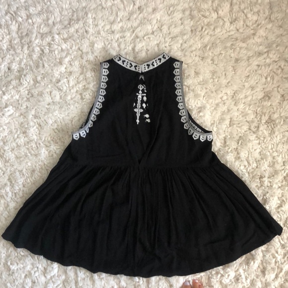 Forever 21 shirt - Picture 2 of 2